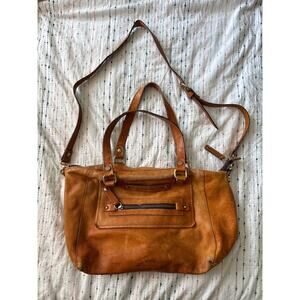 Cavalcanti Leather Shoulder Bag Tote Saddle Purse Worn Soft Classic Medium